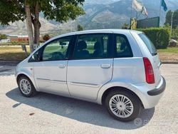 Grigio Usata 2006 Lancia Musa Monovolume | 4900 € (Molto cara)