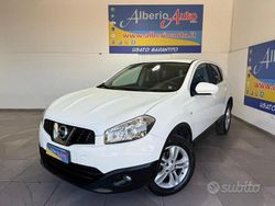 Bianco(met.) Usata 2013 Nissan Qashqai Acenta SUV | 8290 € (Cara)