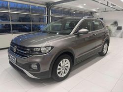 Limestone grey metallizzato Usata 2019 VW T-Cross Style SUV | 14.890 € (Buon prezzo)