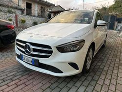 Usata 2019 Mercedes B180 Monovolume | 17.700 € (Buon prezzo)