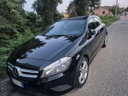 Usata 2015 Mercedes A160 Tre volumi | 13.000 € (Buon prezzo)