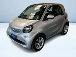 Argento metallizzato Usata 2019 Smart ForTwo Electric Drive Passion Tre volumi | 12.400 € (Buon prezzo)