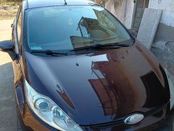 Usata 2011 Ford Fiesta Due volumi | 5000 € (Cara)