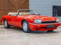 Rosso Usata 1996 Jaguar XJS Cabrio | 47.900 €