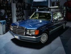 Usata 1990 Mercedes S560 Tre volumi | 35.949 €