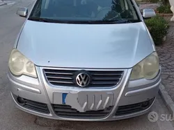 Usata 2005 VW Polo Tre volumi | 1250 €