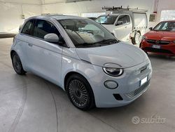 Celestial blue metallizzato Usata 2020 Fiat 500e Tre volumi | 12.900 € (Buon prezzo)