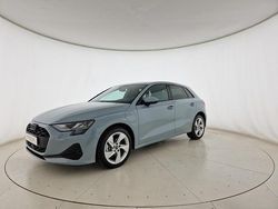 Grigio freccia perla Nuova 2025 Audi A3 Advanced Plus Tre volumi | 40.500 € (Buon prezzo)