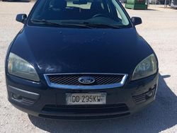 Usata 2006 Ford Focus Station wagon | 2000 €