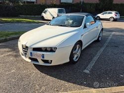 Bianco Usata 2010 Alfa Romeo Spider Cabrio | 10.000 €