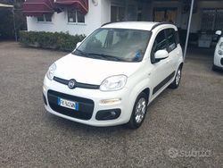 Nero Usata 2017 Fiat Panda Lounge Tre volumi | 7900 € (Buon prezzo)