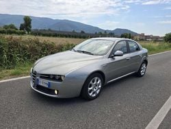 Grigio Usata 2008 Alfa Romeo 159 Distinctive Tre volumi | 1800 € (Ottimo prezzo)