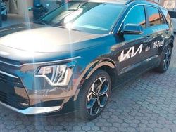 Grigio Usata 2024 Kia Niro Style SUV | 31.500 € (Cara)