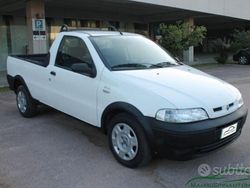 Bianco Usata 2006 Fiat Fiorino Monovolume | 9500 €