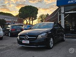 Nero Usata 2016 Mercedes A200 Premium Tre volumi | 14.500 € (Ottimo prezzo)
