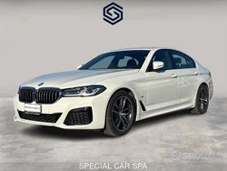 Bianco Usata 2022 BMW 520 M Sport Tre volumi | 36.500 € (Buon prezzo)
