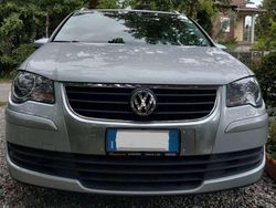 Usata 2010 VW Touran Trendline Monovolume | 6200 € (Buon prezzo)