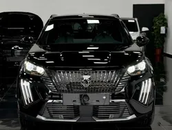 Nero Nuova 2025 Peugeot 2008 Allure SUV | 21.980 € (Buon prezzo)
