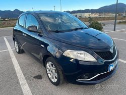 Blu Usata 2016 Lancia Ypsilon Gold Due volumi | 8199 € (Buon prezzo)