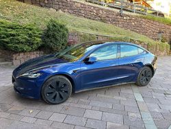 Blu/azzurro Usata 2023 Tesla Model 3 RWD Tre volumi | 32.000 € (Buon prezzo)