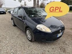 Other Usata 2012 Fiat Punto Active Tre volumi | 5300 € (Buon prezzo)
