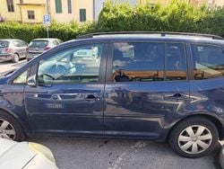 Usata 2015 VW Touran Trendline Monovolume | 4990 € (Ottimo prezzo)