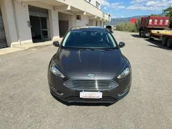 Grigio Usata 2015 Ford Focus Titanium S Station wagon | 8400 € (Buon prezzo)