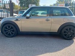 Ruskea Käytetty 2010 Mini Cooper Coupé Coupe - kaksiovinen | 6500 € (Perustarjous)