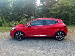 Rosso Usata 2022 Renault Clio V Intens Tre volumi | 14.000 € (Buon prezzo)