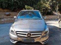 Grigio Usata 2013 Mercedes B200 Premium Monovolume | 9500 € (Ottimo prezzo)