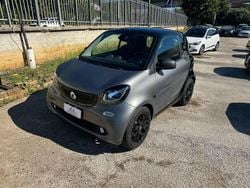 Grigio Usata 2016 Smart ForTwo Coupé Due volumi | 13.500 € (Cara)