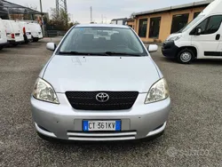 Usata 2004 Toyota Corolla Tre volumi | 3700 €
