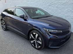 Blu/azzurro Usata 2023 Renault Mégane IV Techno Tre volumi | 27.500 € (Buon prezzo)