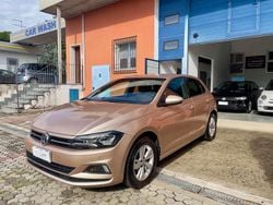 Bronzo Usata 2018 VW Polo Comfortline Tre volumi | 13.500 € (Buon prezzo)