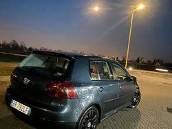 Usata 2005 VW Golf V Tre volumi | 2300 € (Ottimo prezzo)