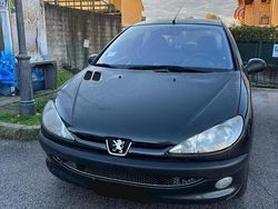 Usata 2003 Peugeot 206 | 1100 € (Ottimo prezzo)