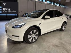 Pearl white multicoat Usata 2021 Tesla Model Y Long Range AWD SUV | 33.400 € (Buon prezzo)