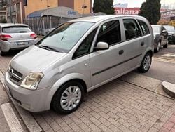 Grigio Usata 2005 Opel Meriva Enjoy Monovolume | 1990 € (Buon prezzo)