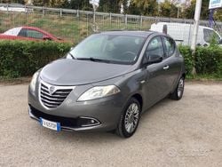 Grigio Usata 2012 Lancia Ypsilon Platinum Due volumi | 6290 € (Buon prezzo)