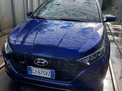 Blu/azzurro Usata 2022 Hyundai i20 Due volumi | 14.000 € (Buon prezzo)