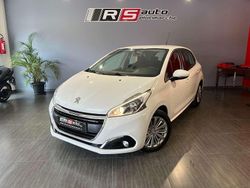 Bianco Usata 2018 Peugeot 208 Allure Due volumi | 7999 € (Ottimo prezzo)