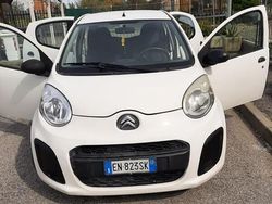 Bianco Usata 2012 Citroën C1 Due volumi | 4000 € (Buon prezzo)