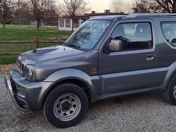 Grigio Usata 2006 Suzuki Jimny SUV | 9500 € (Ottimo prezzo)