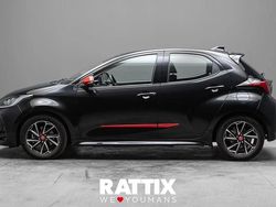 Nero Nuova 2025 Toyota Yaris Hybrid Trend | 22.750 € (Buon prezzo)