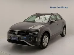 Indium grey Usata 2023 VW T-Roc Life SUV | 25.900 € (Buon prezzo)