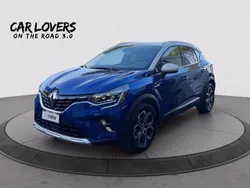Azzurro Usata 2023 Renault Captur Techno SUV | 18.990 € (Buon prezzo)