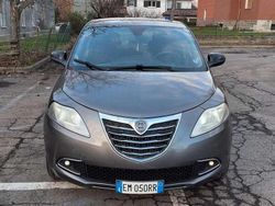 Grigio Usata 2012 Lancia Ypsilon Platinum Due volumi | 4500 € (Ottimo prezzo)