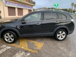 Nero Usata 2011 Chevrolet Captiva SUV | 3800 €