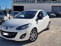 Bianco Usata 2014 Mazda 2 Trendy Tre volumi | 5500 € (Buon prezzo)