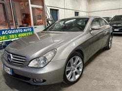 Grigio Usata 2007 Mercedes CLS320 Tre volumi | 8000 € (Cara)